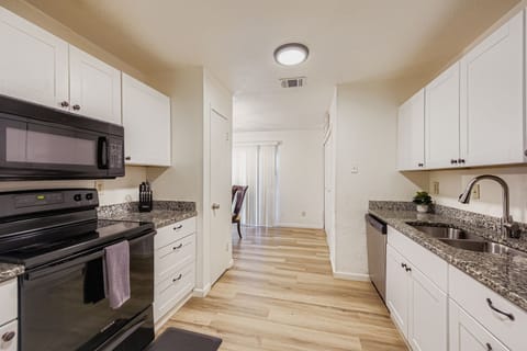 Cook, sip, smile—this kitchen has it all