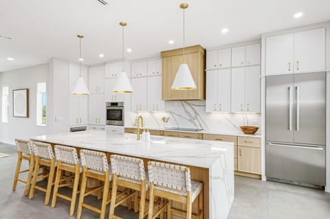 2nd floor kitchen dining area ocean view