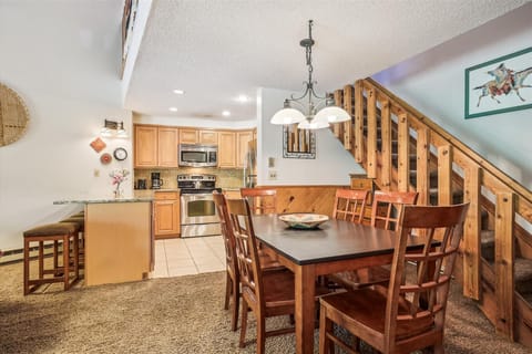 Dining Area - Pine Ridge 11E - Breckenridge Vacation Rental