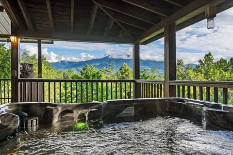 Relaxing Hot Tub with Mountain Scenery