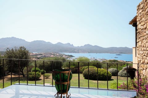 House, 3 Bedrooms, Sea View | Water view