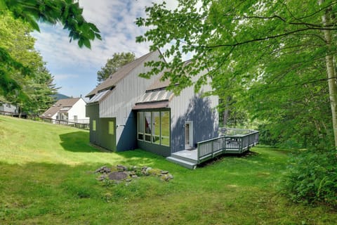Warren Vacation Rental | 4BR | 4BA | 3 Steps Required | 2,000 Sq Ft