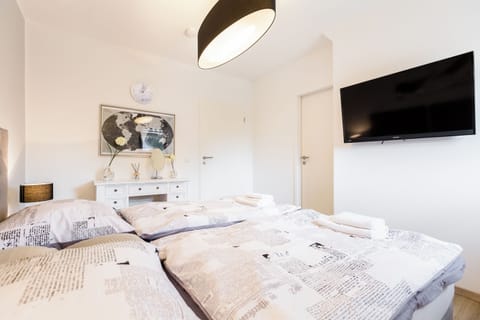 Double Room | Iron/ironing board, free WiFi