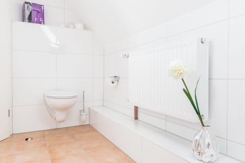 Double Room | Iron/ironing board, free WiFi