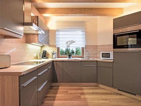 Kitchen, Kitchen Appliance, Wood, Furniture, Flooring, Interior Design, Cabinetry, Countertop, Major Appliance, Floor