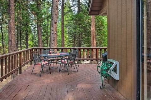 Deck | Gas Grill