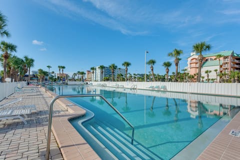 Indian Shores Vacation Rental | Studio | 1BA | 527 Sq Ft | Stairs Required