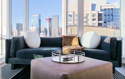 Uninterrupted skyline views from the comfort of your suite