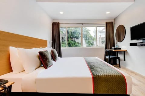Superior Room | Desk, laptop workspace, free WiFi