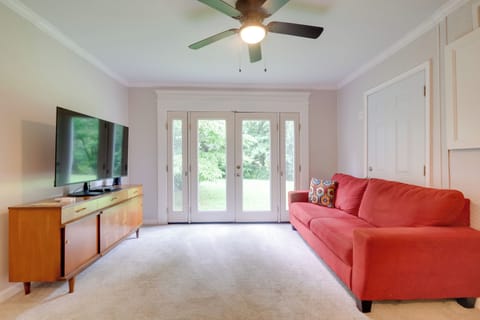 Colonial Beach Vacation Rental | Studio | 1BA | 450 Sq Ft | 1 Step to Enter