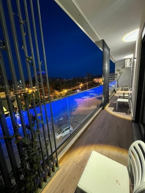 Comfort Apartment, Balcony, City View | Balcony