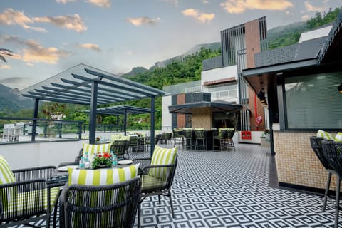 Rooftop bar