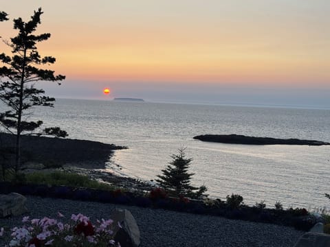 Sunset view from LR, deck, & hot tub