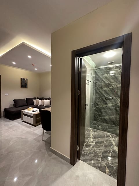 Apartment, 1 Bedroom, Accessible, Smoking | Interior
