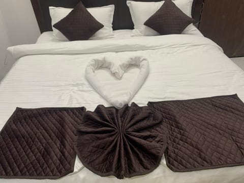 Deluxe Double Room | Free WiFi