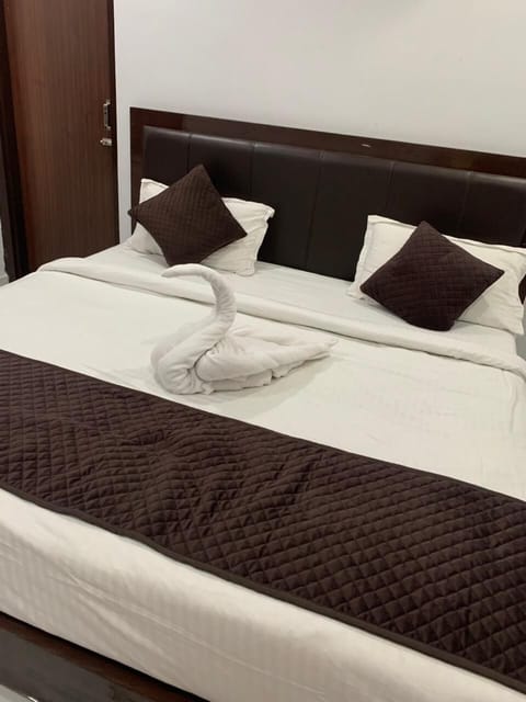 Deluxe Double Room | Free WiFi