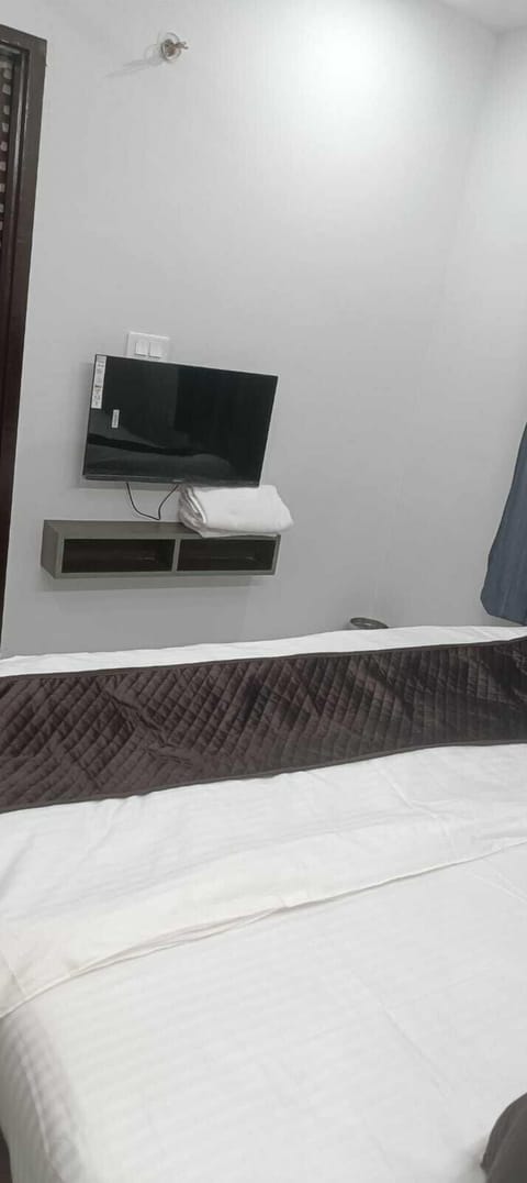 Deluxe Double Room | Free WiFi