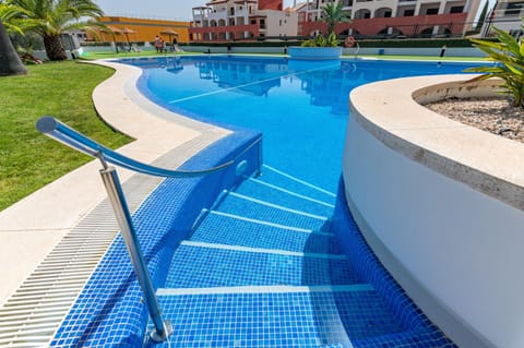 Apartment | Pool
