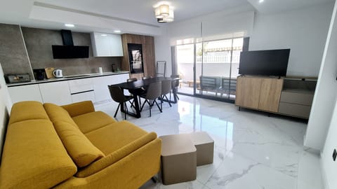 Apartment | Living room