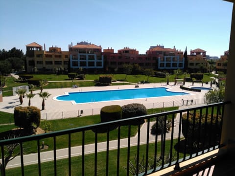 Apartment | Pool | Outdoor pool