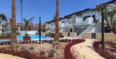 Apartment | Pool | Outdoor pool