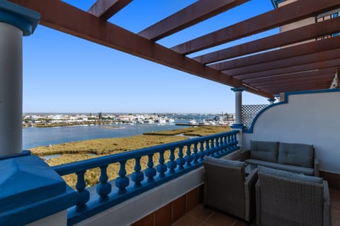 Apartment | Terrace/patio