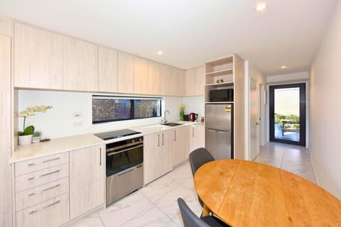 3 6 Wilmer St (13) - Edited