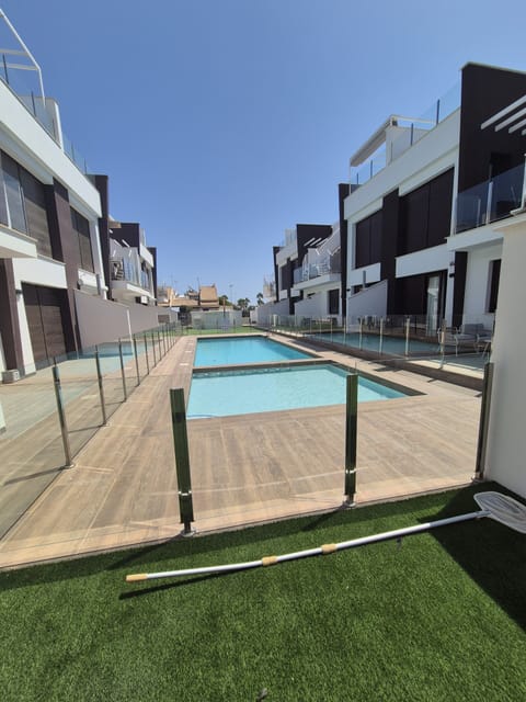 Apartment | Pool | Outdoor pool
