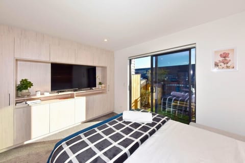 2 6 Wilmer St (11) - Edited