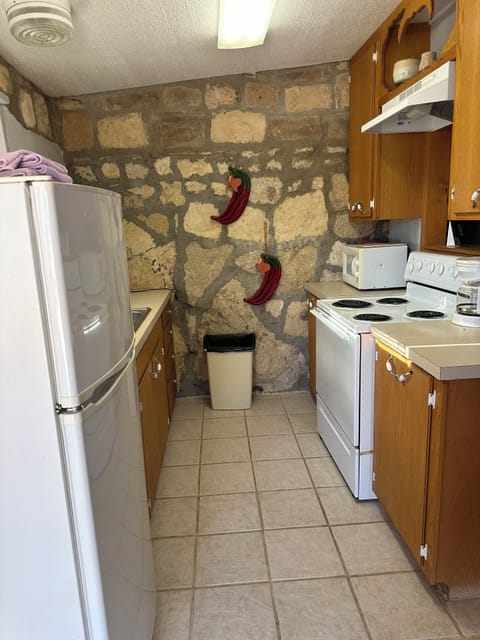 Condo | Private kitchen