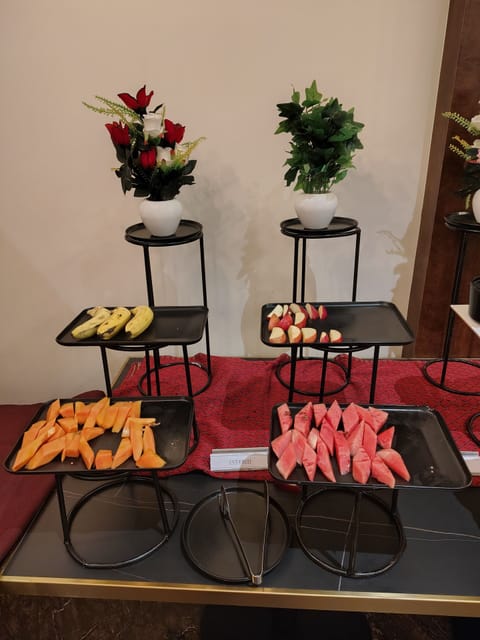 Daily continental breakfast for a fee