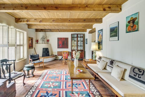 Albuquerque Vacation Rental | 3BR | 2BA | 1,900 Sq Ft | Small Step to Enter