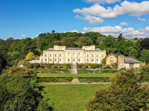 Estate, Palace, Mansion, Garden, Stately Home, Official Residence, Castle, Lawn, Landscaping
