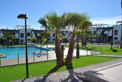 Apartment | Pool | Outdoor pool
