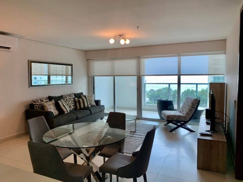 House | 2 bedrooms, high-speed internet