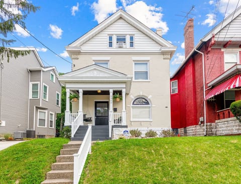 Colonial style house