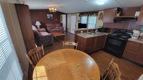 baae20e6-b300-4b0a-a180-262df317d8f6