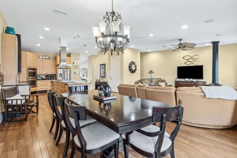 Third Floor - Ample Room for Dining with Seating for Eight