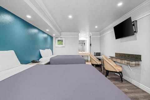 Standard Room, 2 Queen Beds, Non Smoking | Desk, free WiFi, bed sheets