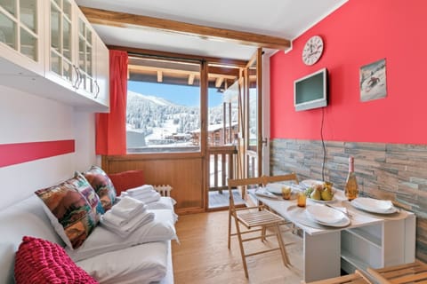 Living and dining room