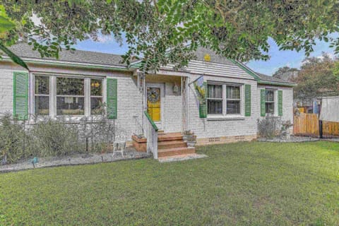 Gorgeous crepe myrtles provide shade in the front yard