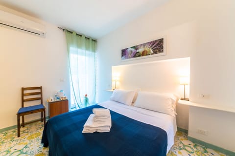 Economy Double or Twin Room | 1 bedroom, Egyptian cotton sheets, premium bedding, free minibar