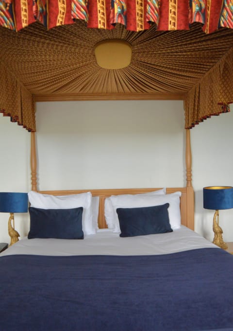 Premium Double Room, Ensuite ((3.4.5)) | 1 bedroom, premium bedding, desk, laptop workspace