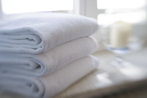 Double Room | In-room safe, desk, soundproofing, free WiFi