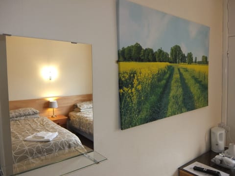 Twin Room | Rollaway beds, free WiFi, bed sheets