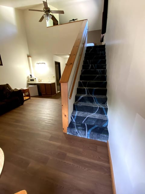 Suite, 1 King Bed with Sofa bed | Desk, iron/ironing board, free WiFi, bed sheets