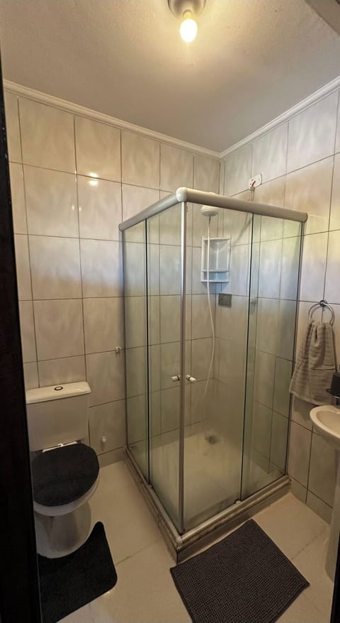 Deluxe Triple Room, Garden View | Bathroom | Towels, soap, toilet paper