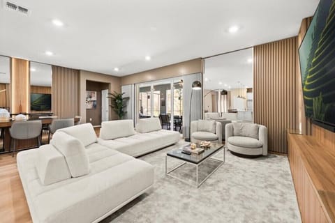 15911 Cape Coral Loop (2).jpg