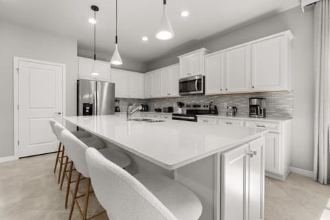 15927CapeCoralLoop(07)