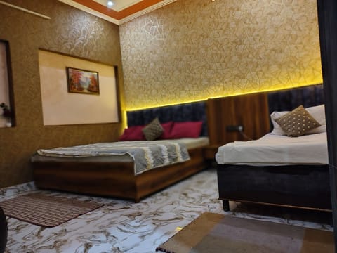 Luxury Double or Twin Room | Soundproofing, free WiFi